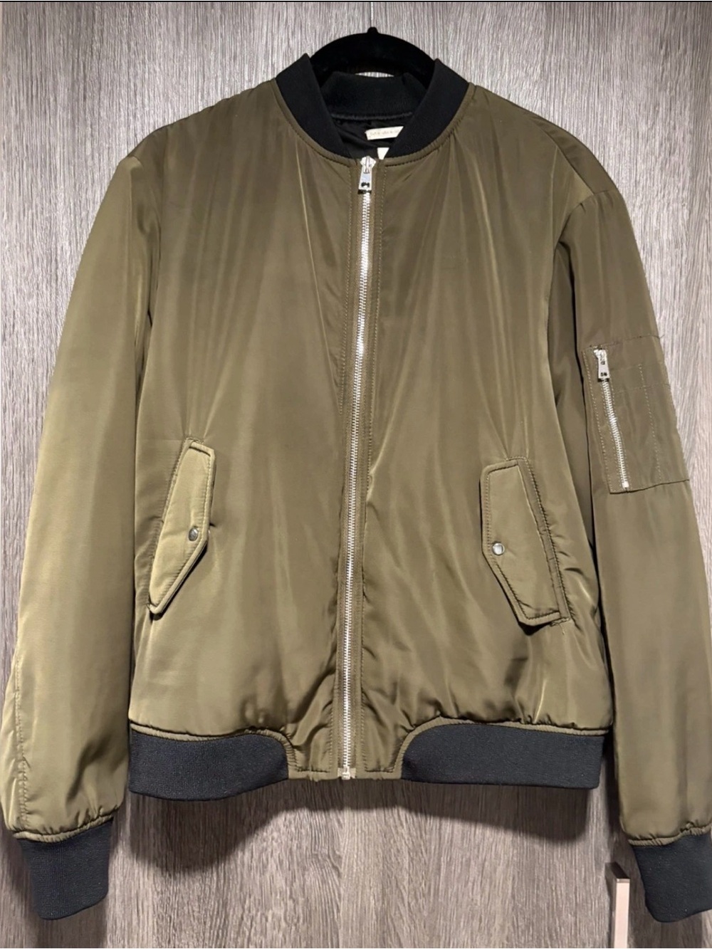 Zara TRF Women’s Bomber Jacket Army Green
